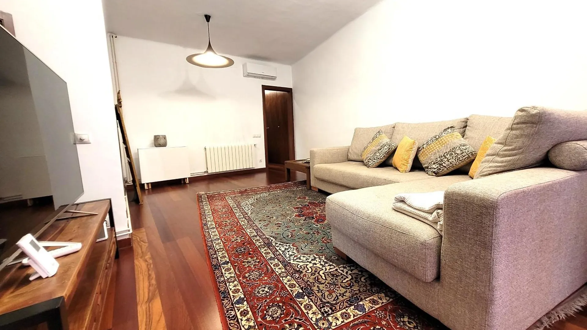 Coqueto Y Centrico Apartment Barcelona